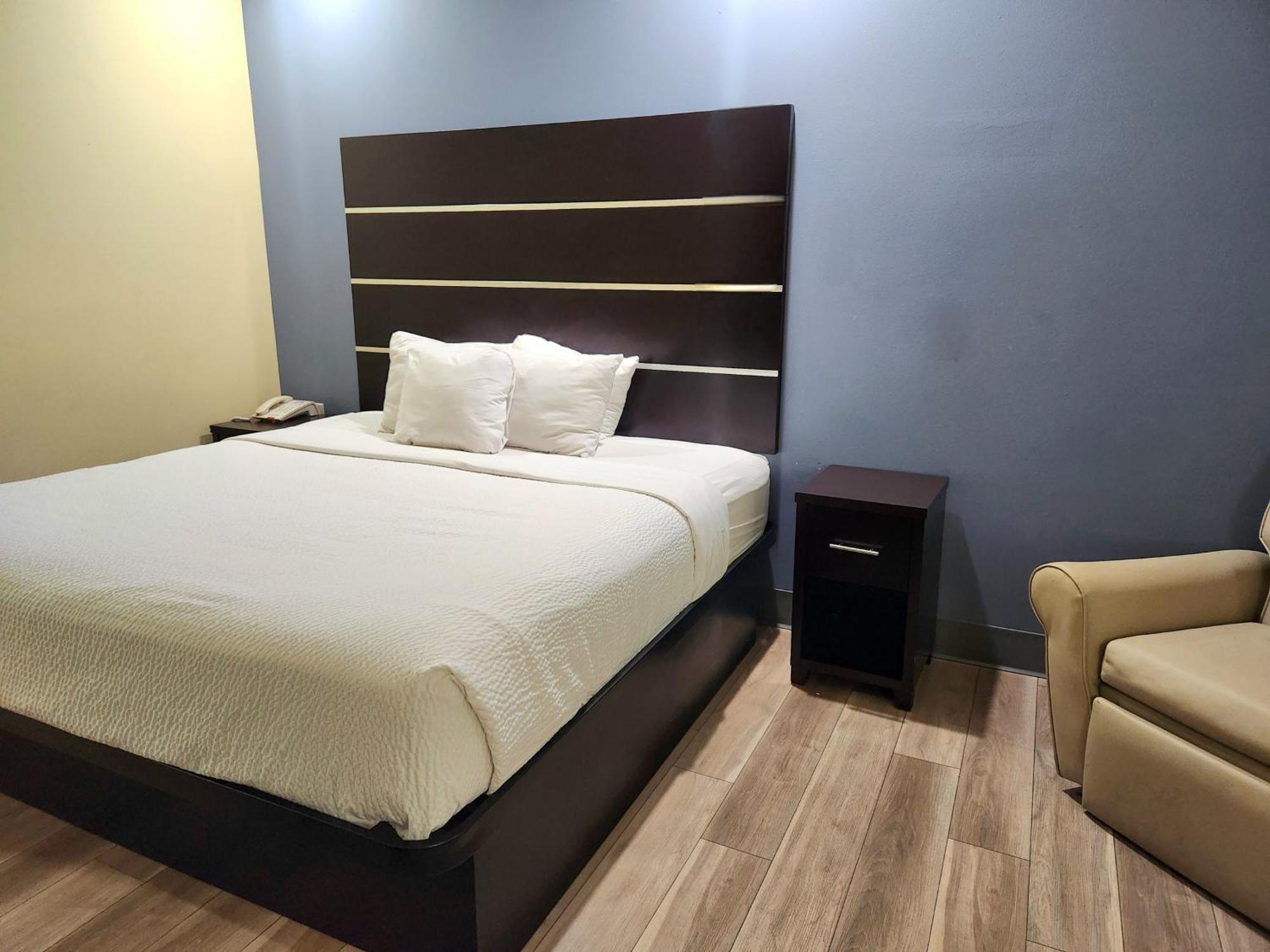 Days Inn By Wyndham Baton Rouge Airport Dış mekan fotoğraf